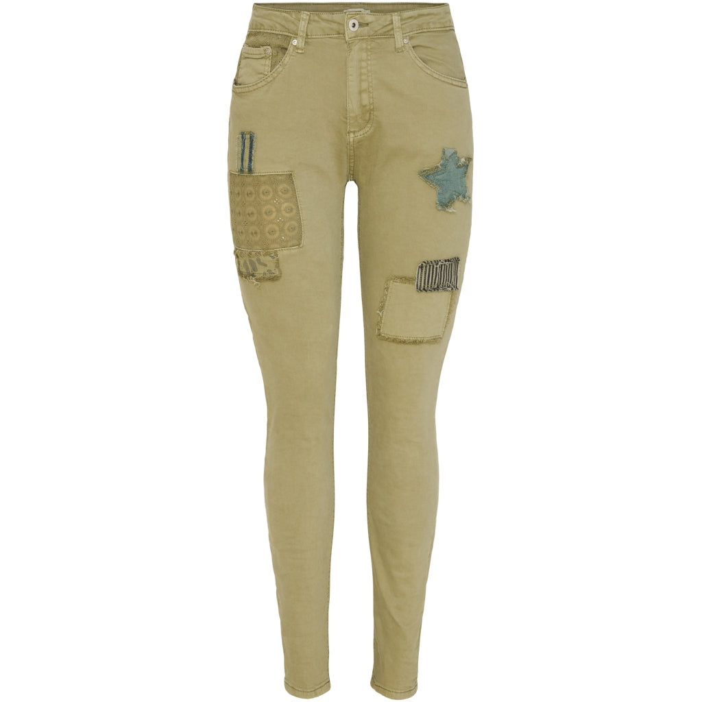 Kaki Lappejeans til Dame – Sommerudsalg hos Nordicwear.dk